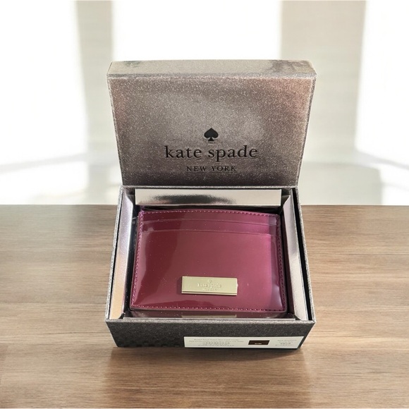 Kate Spade Kenzie Burgundy Card Holder - Picture 5 of 6